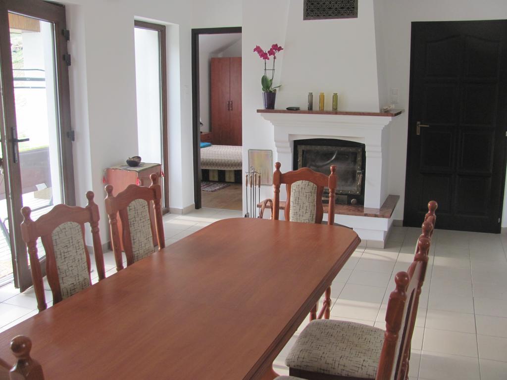 Beppe Vendégház Abaliget Chambre photo